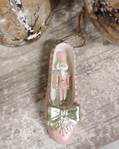Scarpa ballerina pendente